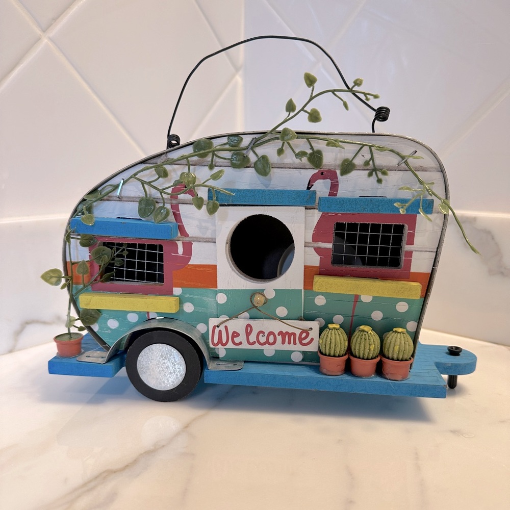 “Welcome” 5.5”x10.5” RV Bird Feeder Decor